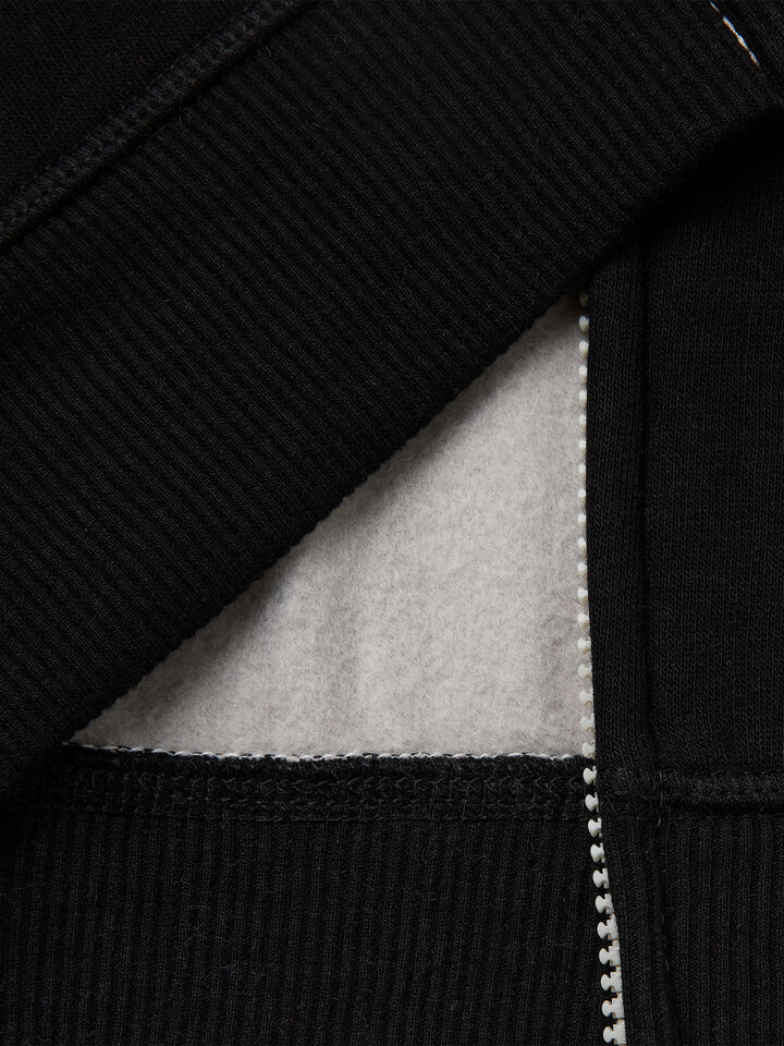 JACKET W/HOOD L/S Junior Boy image number 3